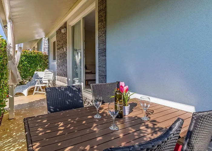 Hébergement de vacances Mobile Luxury Premium-3 By Interhome Pula