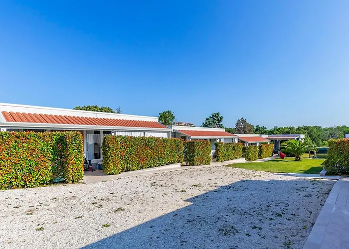 Holiday home Mobile Luxury Premium-3 By Interhome