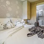 Mobile Luxury Premium-3 By Interhome *