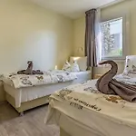 בית נופש Mobile Luxury Premium-3 By Interhome פולה